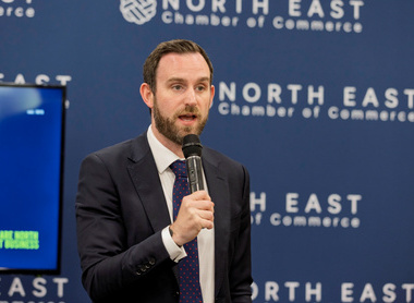 Expo Speaker - 8192 x 5464.JPG